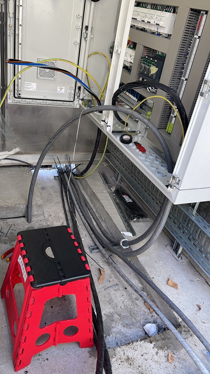 Câblage et distribution